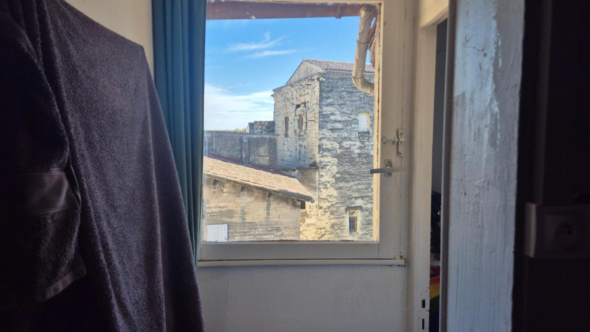 Un Nid Sur Les Toits Face Au Palais Des Papes Apartment Avignon Exterior photo